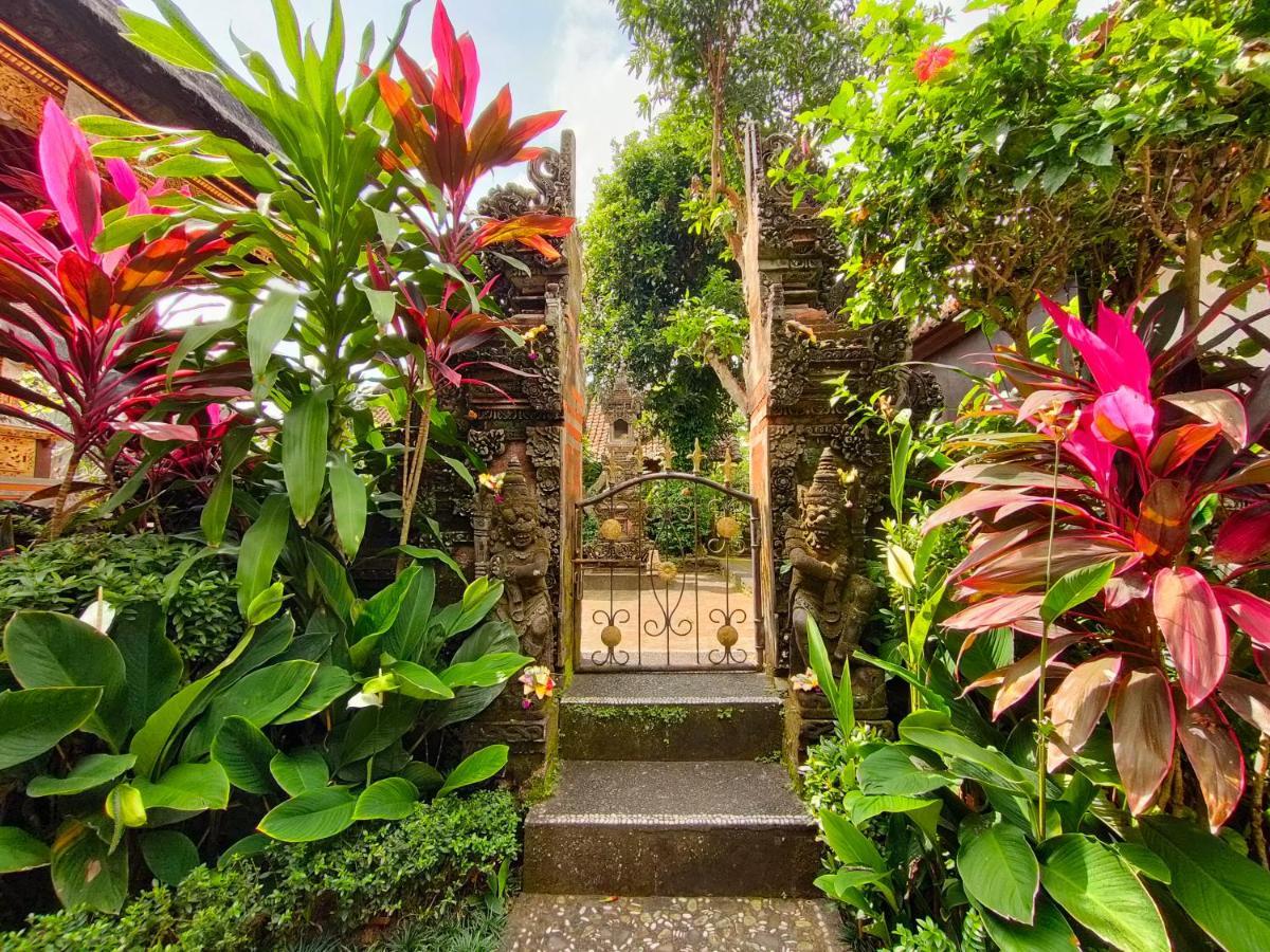 Tungeh Inn Ubud  Exterior photo